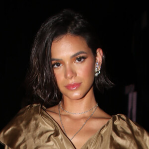 Bruna Marquezine deu spoilers sobre a última temporada de 'Game Of Thrones' em sua conta de Twitter