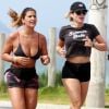 Flávia Alessandra e a filha, Giulia Costa, mostraram corpo torneado em corrida na praia