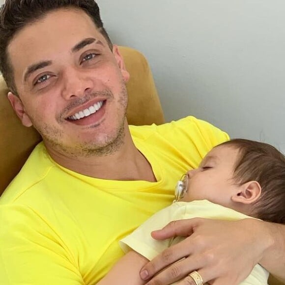 Wesley Safadão combina looks com os filhos,Yhudy e Dom, para festa: 'Parecidos'