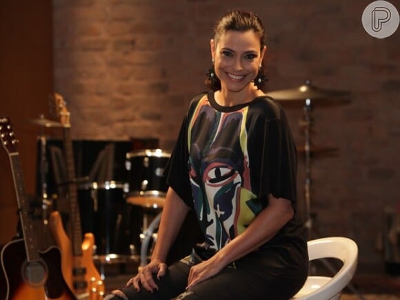Valéria Monteiro viverá uma repórter na série 'Dupla Identidade', da Globo