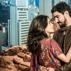  Jamil (Renato Góes) e Laila (Julia Dalavia) vão afirmar que confiam em Dalila/Basma (Alice Wegmann) nos próximos capítulos da novela 'Órfãos da Terra'.