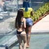 De biquíni, meninas do Fifth Harmony já caíram na moda carioca e se divertiram em dia de sol no Rio