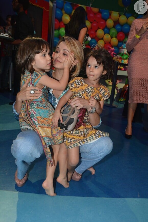 As filhas de Bianca Rinaldi nasceram no Dia das Mães