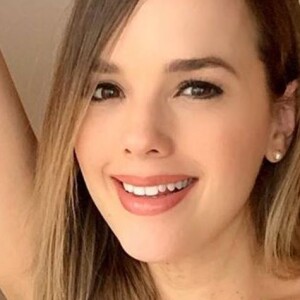 Thaeme faz primeiro show após chegada da filha, Liz, neste sábado, dia 01 de junho de 2019