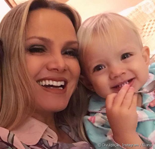 Filhos de Eliana roubam a cena em foto e fãs apontam semelhança entre