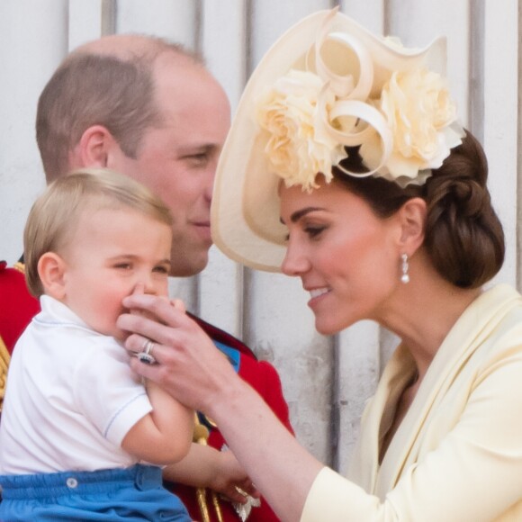 Filho de Kate Middleton e do príncipe William esteve pela primeira vez em evento oficial