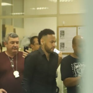 Neymar prestou depoimento sobre o caso no Rio de Janeiro