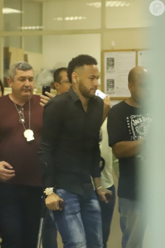 Neymar prestou depoimento sobre o caso no Rio de Janeiro