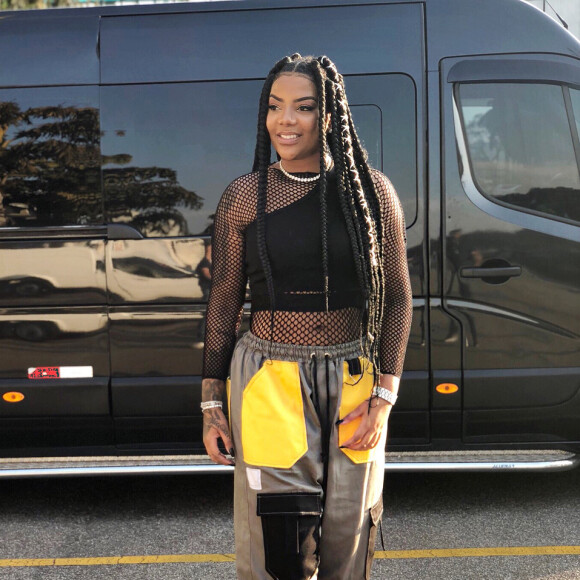 Ludmilla alfinetou o internauta que deixou comentário preconceituoso em foto dela com a namorada: 'Não me diga que tu acha que se ambas fossem solteiras, tu teria chance, né?'