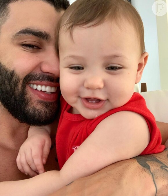 Gusttavo Lima também é pai de Samuel, de 11 meses, da união com Andressa Suita