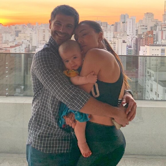 Zoe, filha de Sabrina Sato e Duda Nagle, comemorou 7 meses no dia 29