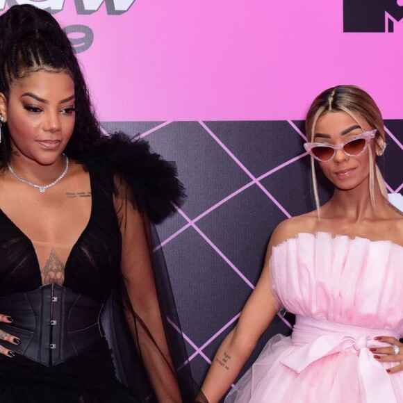 Ludmilla levou a namorada, Brunna Gonçalves, à premiação MTV MIAW, na noite desta quarta-feira, 3 de julho de 2019
