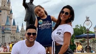 Scheila Carvalho posta foto com filha e web nota: 'Cópia do pai, Tony Salles'