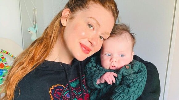 Gisele? Marina Ruy Barbosa encanta em foto com bebê e fãs comparam com modelo