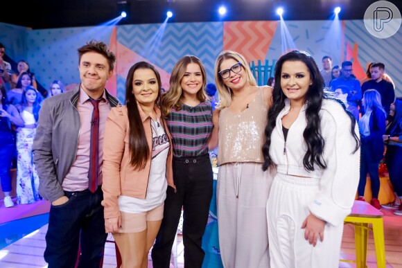 Marilia Mendonça, Maraisa e Maiara se divertem com coincidência fashion em show neste domingo, dia 14 de julho de 2019