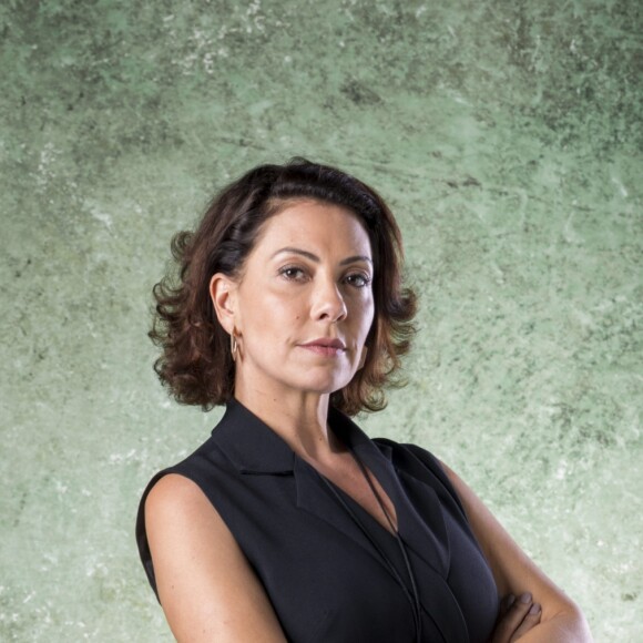 Na novela 'Bom Sucesso', Fabiula Nascimento é Nana, responsável pelos negócios da editora Prado Monteiro, propriedade de seu pai, Alberto (Antonio Fagundes)