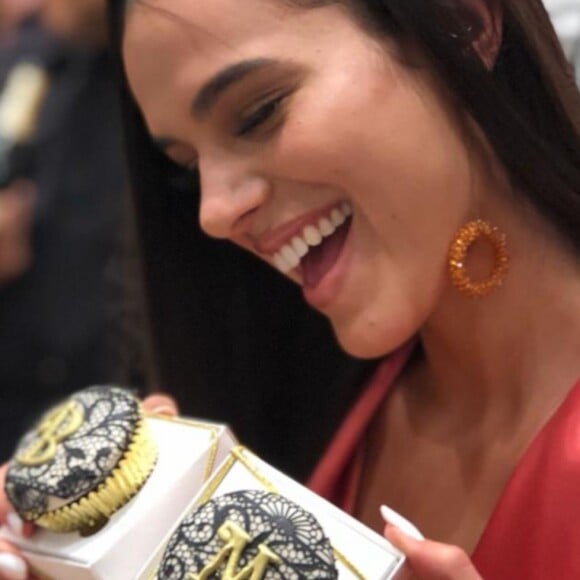 Bruna Marquezine revela nova guloseima favorita em conversa com fãs no Twitter nesta quinta-feira, dia 18 de julho de 2019