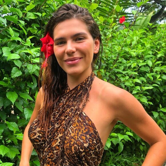 Mariana Goldfarb e Cauã Reymond estão viajando pela Costa Rica