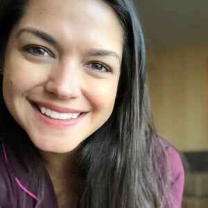 'Quase implorei uma foto, mas os dois falaram 'não quero mãe..'. Quando ia fazer eles olhavam e ficavam chateados', contou Thais Fersoza