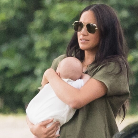 Meghan Markle e o filho, Archie, vão ao aniversário de George, filho de Kate Middleton e Príncipe William