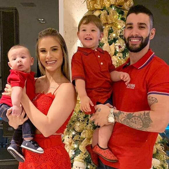 Filhos de Gusttavo Lima e Andressa Suita, Gabriel e Samuel com frequência combinam looks