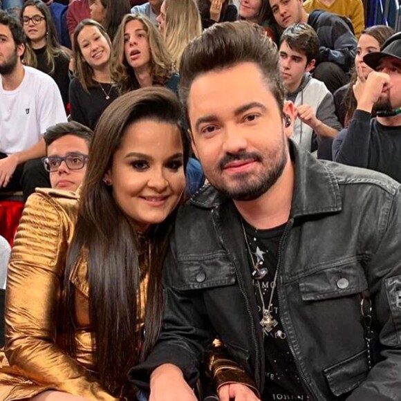 Fernando Zor conversou com sua governanta sobre dieta. 'Está ficando muxibento o meu patrão. Não pode, patrãozinho!', pediu a profissional para o cantor, ex-namorado de Maiara