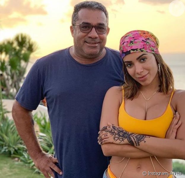 Pai de Anitta elogiou Pedro Scooby após cantora deixar carreira de empresária nesta quinta-feira, 1 de agosto de 2019