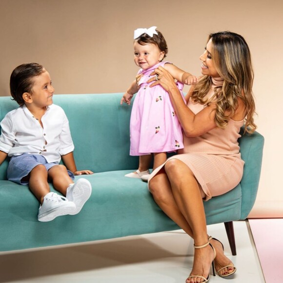 Patricia Abravanel é casada com o político Fabio Faria, com quem tem 3 filhos