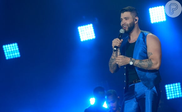 Gusttavo Lima apresentou seus sucessos durante show em Barretos