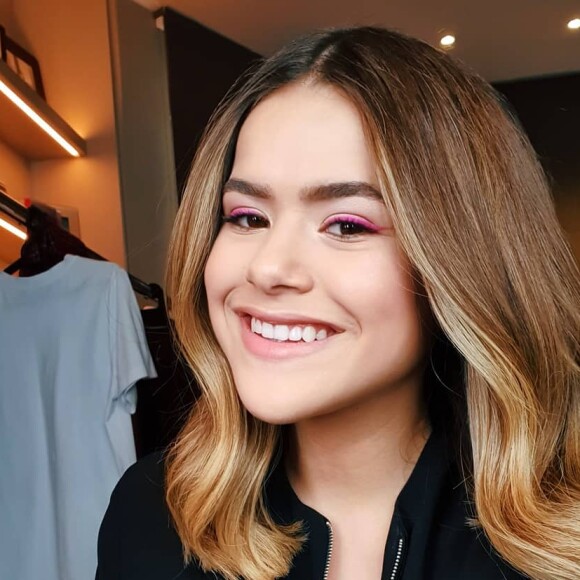 Maisa Silva diverte fãs com detalhe em declaração ao namorado: 'Mesmo sendo homem eu te amo'