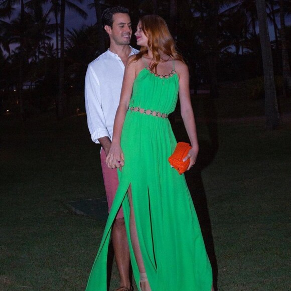 Marina Ruy Barbosa tem curtido momentos ao lado do marido, Xandinho Negrão