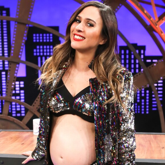 Tatá Werneck e Rafael Vitti revelam nome da filha em foto publicada nesta terça-feira, dia 03 de setembro de 2019