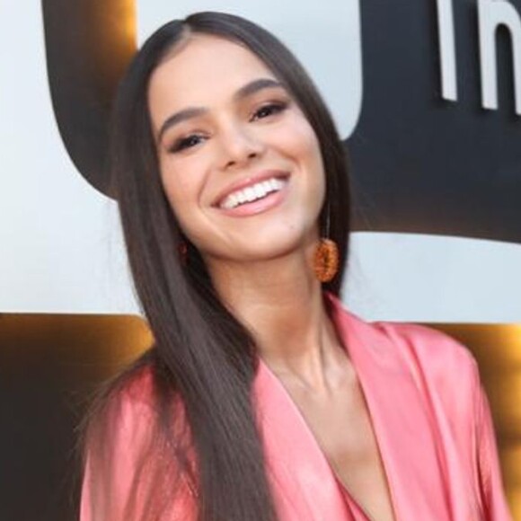 Bruna Marquezine pretende morar um tempo nos Estados Unidos para fazer cursos de especialização