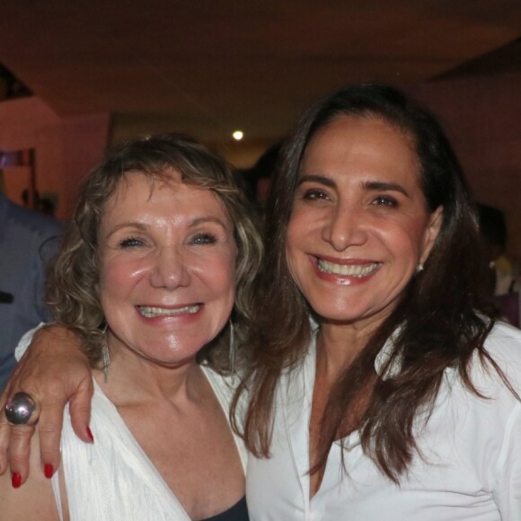 Totia Meireles e Sylvia Massari prestigiaram o musical 'A Cor da Púrpura'