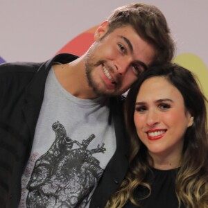 Grávida de Rafael Vitti, Tatá Werneck exibiu barrigão em foto no Instagram nesta quarta-feira, 18 de setembro de 2019