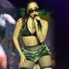 Anitta rebolou ao som do hit antes de show em São Paulo