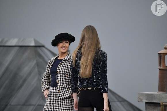A modelo Gigi Hadid foi quem abordou a blogueira Marie Benoliele e pediu que ela se retirasse das passarelas