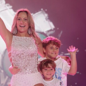 Claudia Leitte também é mãe de Davi e Rafael