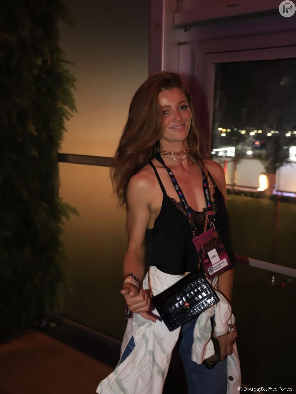 Affair de Pedro Scooby, Cintia Dicker foi uma das convidadas de área VIP do Rock in Rio