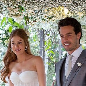 Marina Ruy Barbosa se casou com Xande Negrão no dia 7 de outubro de 2017 em uma festa realizada para 800 pessoas em Campinas, São Paulo