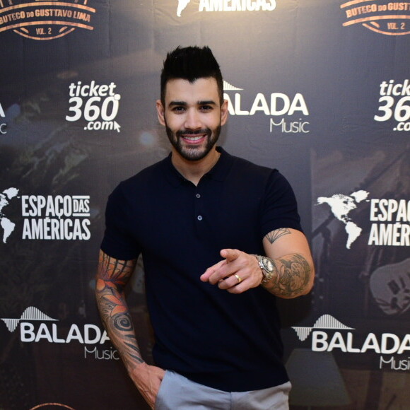 Gusttavo Lima negou intenção de parar a carreira em 2020, mas afirmou que irá reduzir a agenda de shows