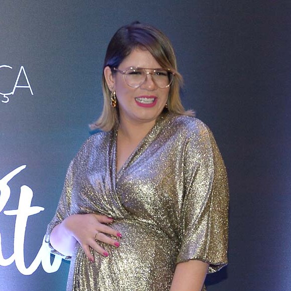 Grávida pela primeira vez, Marília Mendonça torce para o filho, Léo, ser amigo de Zoe, filha de Sabrina Sato