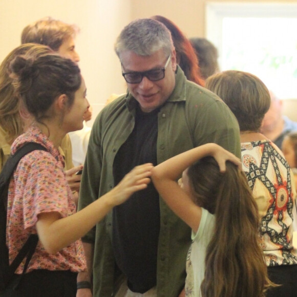 Fabio Assunção e Ella Felipa tiveram programa de pai e filha em shopping do Rio