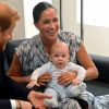 Meghan Markle admitiu ter dificuldades com o filho, Archie, nos primeiros meses do bebê em documentário liberado neste domingo, dia 20 de outubro de 2019