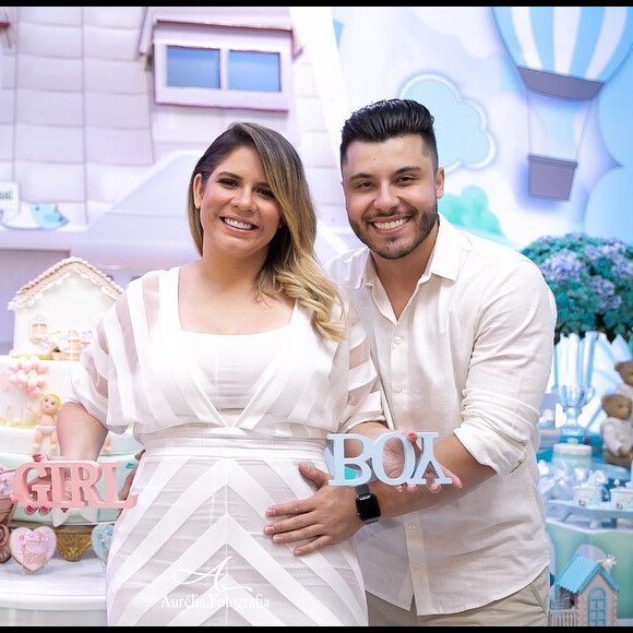 Marília Mendonça ganhou comentário do namorado, Murilo Huff, em foto da barriga com ultrassom