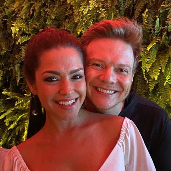 Thais Fersoza recordou viagem com Michel Teló pelo México em foto de biquíni