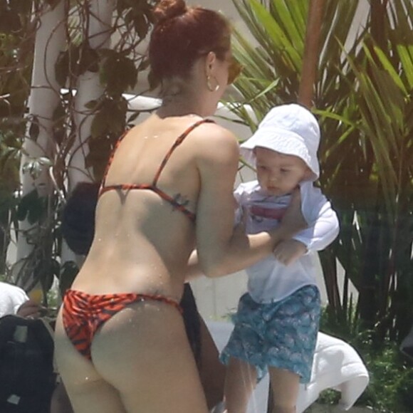 Isis Valverde assumiu todos os cuidados com Rael