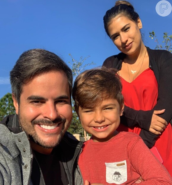 Marido de Simone, Kaká Diniz mostra imagens inéditas dos primeiros meses de vida do filho nesta quarta-feira, dia 30 de outubro de 2019