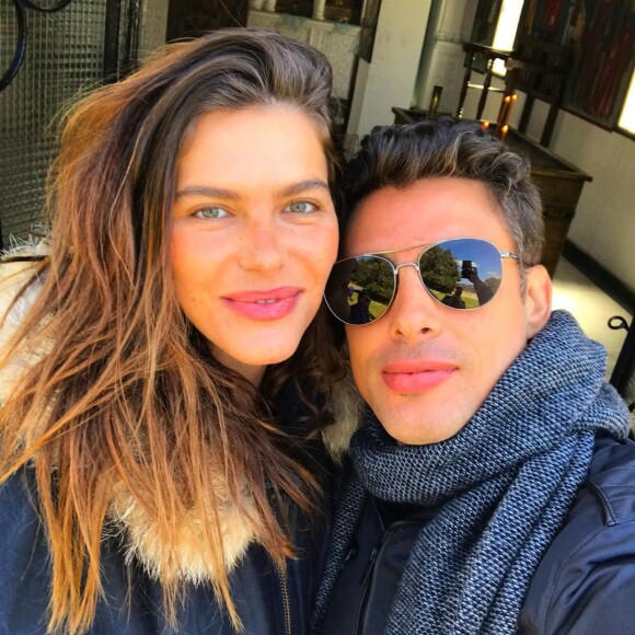 Cauã Reymond fará par romântico em novela com Alinne Moraes