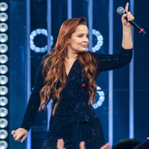 Maiara, dupla de Maraisa, vem apostando em looks mais curtos